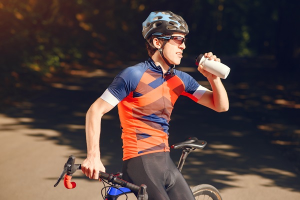 cyclist nutrition and hydration